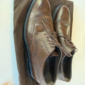 Tod’s Classic Brown Leather Men's Dress Shoes